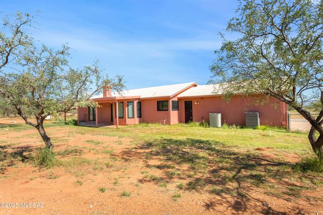 6620 S Moson Road, Hereford, AZ 85615