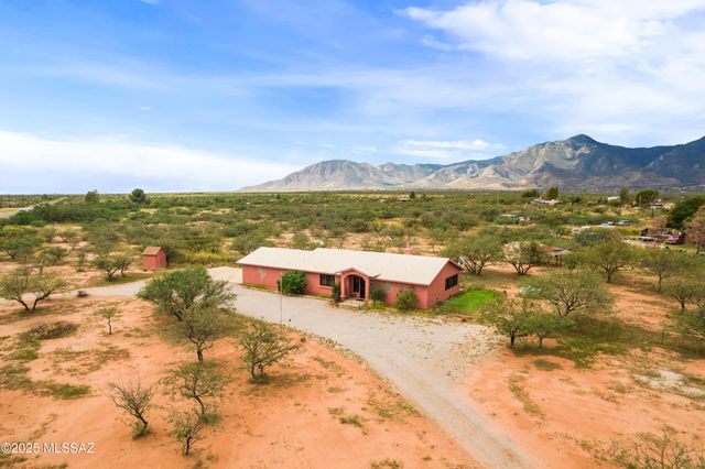 6620 S Moson Road, Hereford, AZ 85615