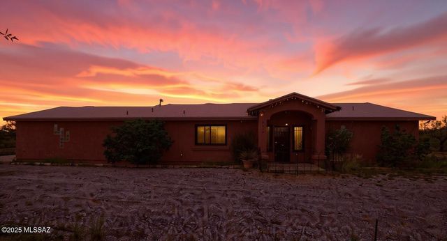 6620 S Moson Road, Hereford, AZ 85615