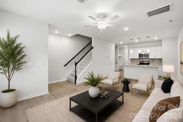 5861 Tuckaseegee Road, Charlotte, NC 28208