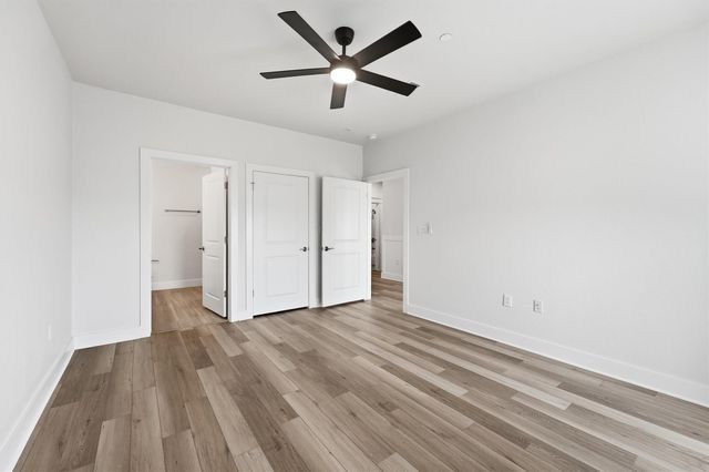 4211 Pointe West Drive 102, Galveston, TX 77554
