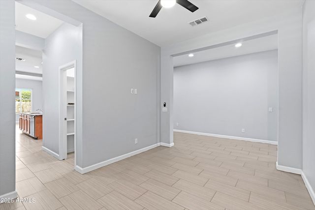 2850 E Spring Wheat Court, Gilbert, AZ 85296