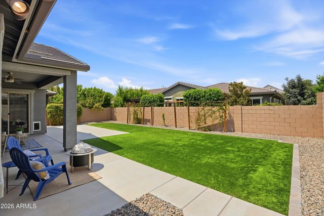 2850 E Spring Wheat Court, Gilbert, AZ 85296