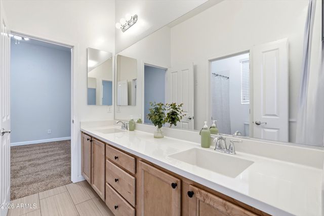 2850 E Spring Wheat Court, Gilbert, AZ 85296