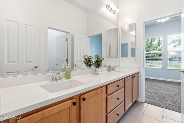 2850 E Spring Wheat Court, Gilbert, AZ 85296