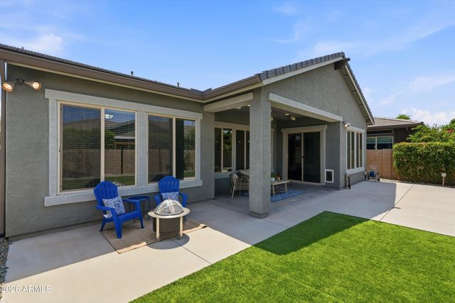 2850 E Spring Wheat Court, Gilbert, AZ 85296