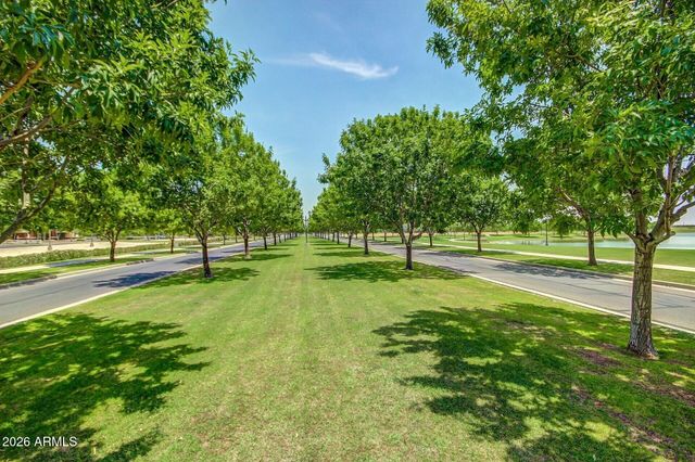 2850 E Spring Wheat Court, Gilbert, AZ 85296