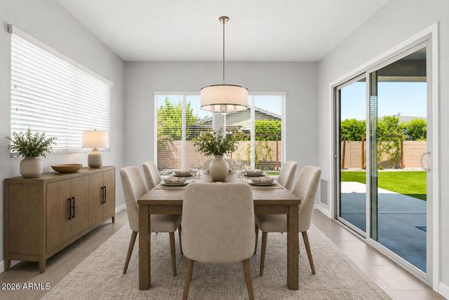 2850 E Spring Wheat Court, Gilbert, AZ 85296