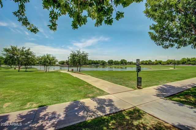 2850 E Spring Wheat Court, Gilbert, AZ 85296