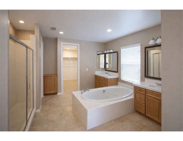 4073 Galapagos Way, Oxnard, CA 93035