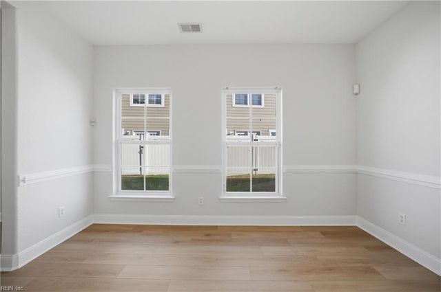 5029 Glen Canyon DR, Virginia Beach, VA 23462