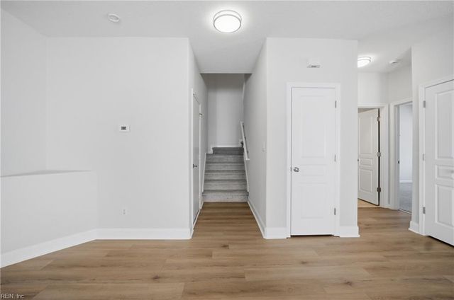 5029 Glen Canyon DR, Virginia Beach, VA 23462