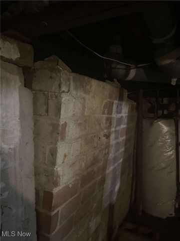 17494 Olive Avenue, Lake Milton, OH 44429