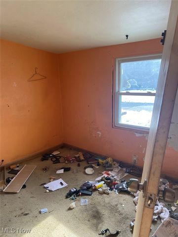 17494 Olive Avenue, Lake Milton, OH 44429