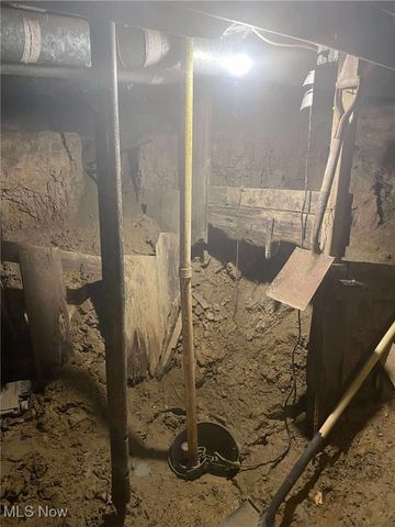 17494 Olive Avenue, Lake Milton, OH 44429