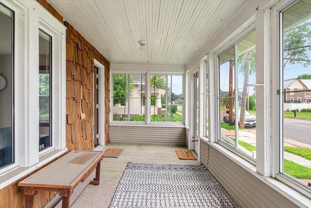 425 Garland STREET E, West Salem, WI 54669