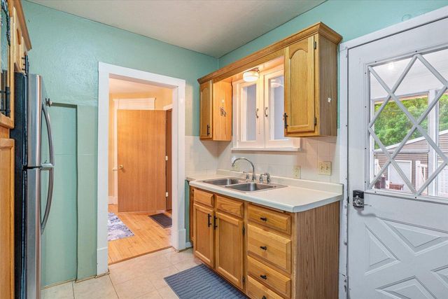 425 Garland STREET E, West Salem, WI 54669