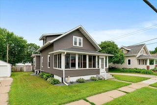 425 Garland STREET E, West Salem, WI 54669