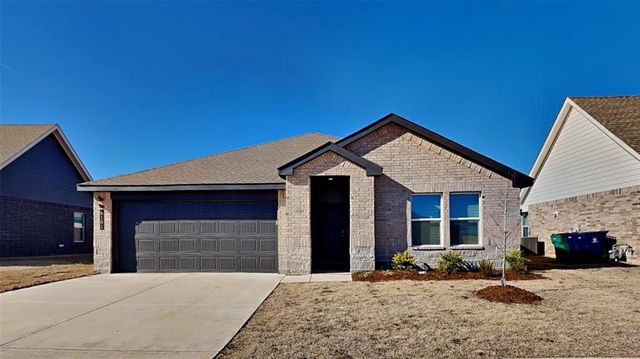 6101 Green Meadow Lane, Oklahoma City, OK 73132