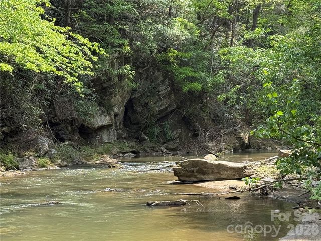 000 Kings Glen Road, Old Fort, NC 28762