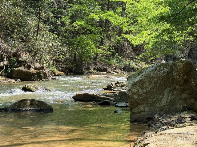 000 Kings Glen Road, Old Fort, NC 28762