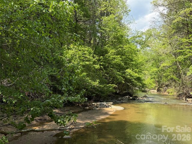 000 Kings Glen Road, Old Fort, NC 28762