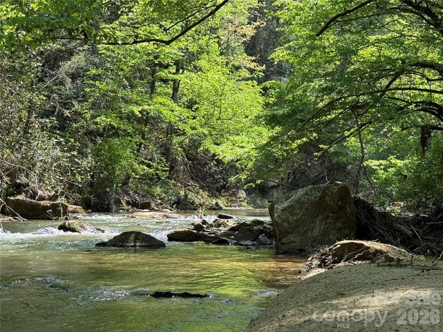 000 Kings Glen Road, Old Fort, NC 28762