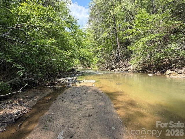 000 Kings Glen Road, Old Fort, NC 28762