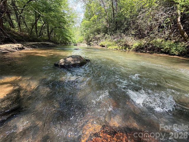 000 Kings Glen Road, Old Fort, NC 28762