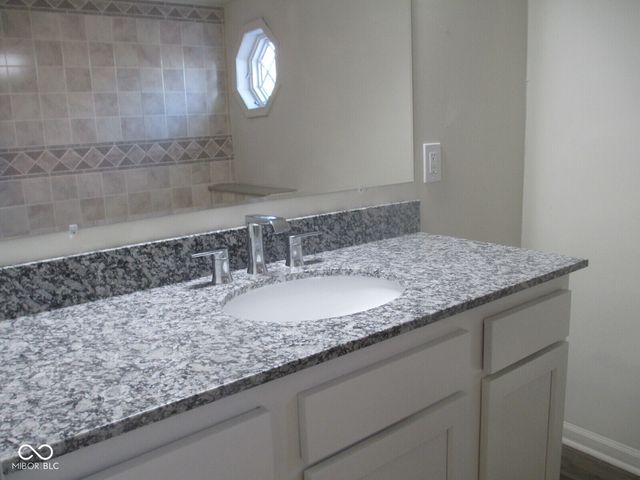 4232 W 450 N, Crawfordsville, IN 47933