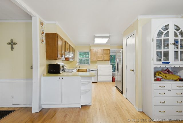 13360 S 254th East Avenue, Coweta, OK 74429