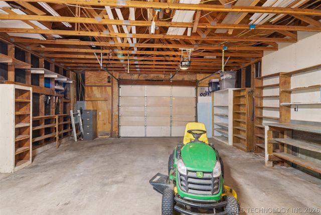 13360 S 254th East Avenue, Coweta, OK 74429