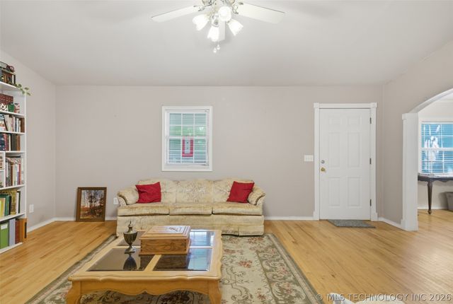 13360 S 254th East Avenue, Coweta, OK 74429