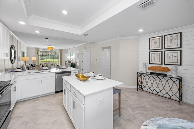 19007 SCALLOP LOOP 201, Lakewood Ranch, FL 34202