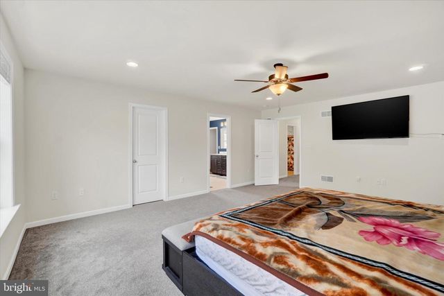 48 SILVER CIR, Mechanicsburg, PA 17050