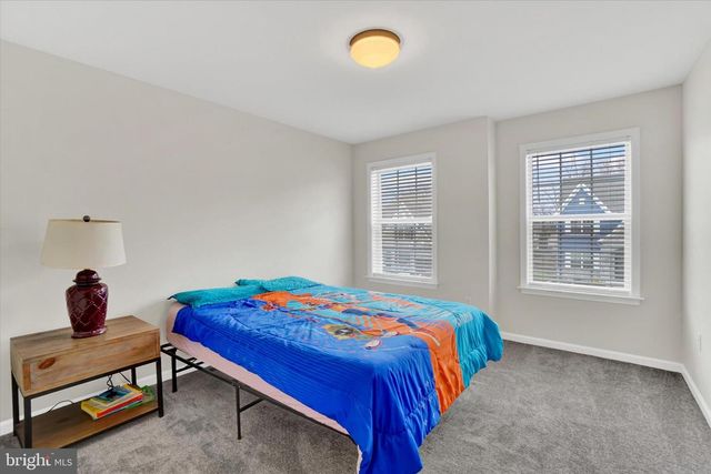 48 SILVER CIR, Mechanicsburg, PA 17050