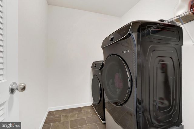 48 SILVER CIR, Mechanicsburg, PA 17050