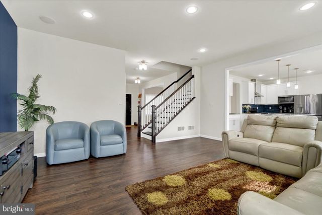 48 SILVER CIR, Mechanicsburg, PA 17050