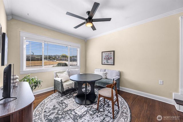 1015 S 25th Street, Mount Vernon, WA 98274