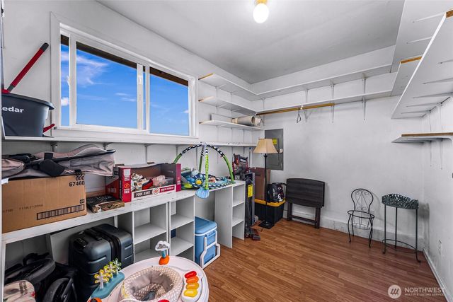 1015 S 25th Street, Mount Vernon, WA 98274