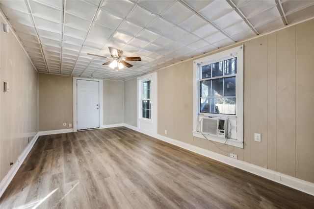 211 E Sherman Drive, Denton, TX 76209