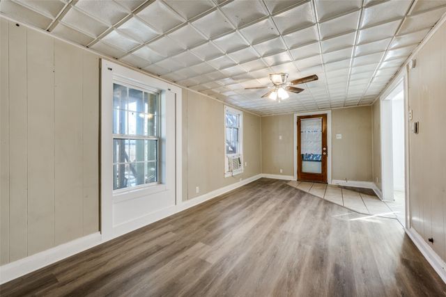 211 E Sherman Drive, Denton, TX 76209