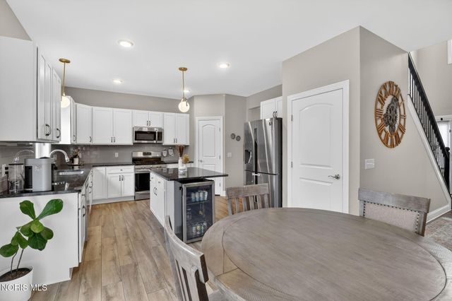 28970 Simmons Road, Perrysburg, OH 43551