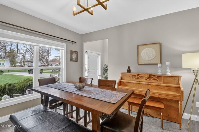 28970 Simmons Road, Perrysburg, OH 43551