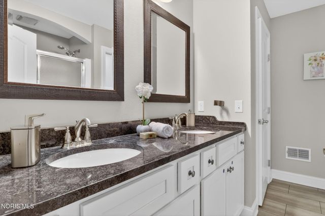 28970 Simmons Road, Perrysburg, OH 43551