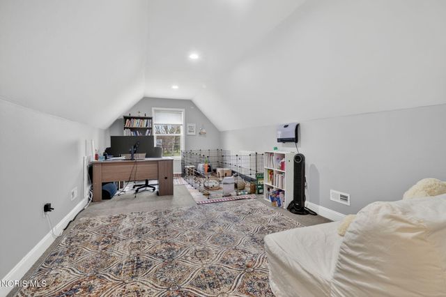 28970 Simmons Road, Perrysburg, OH 43551