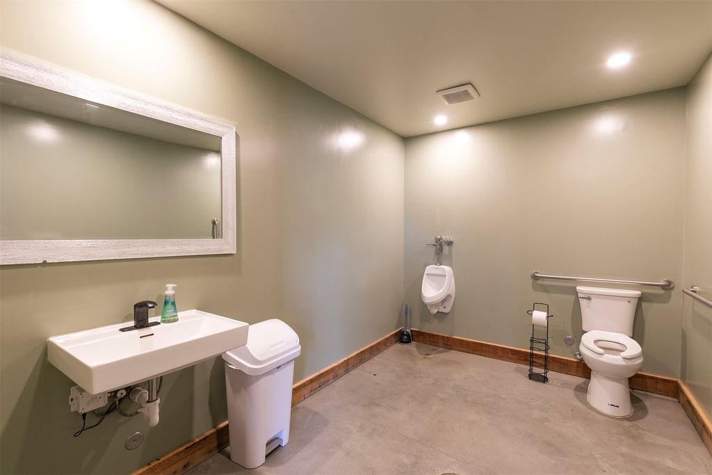 125 Hannon Lane, Darby, MT 59829 photo 25