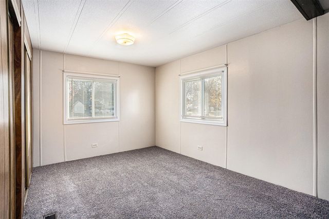 69617 Eisenhower Rd Road, Sturgis, MI 49091