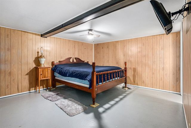 69617 Eisenhower Rd Road, Sturgis, MI 49091