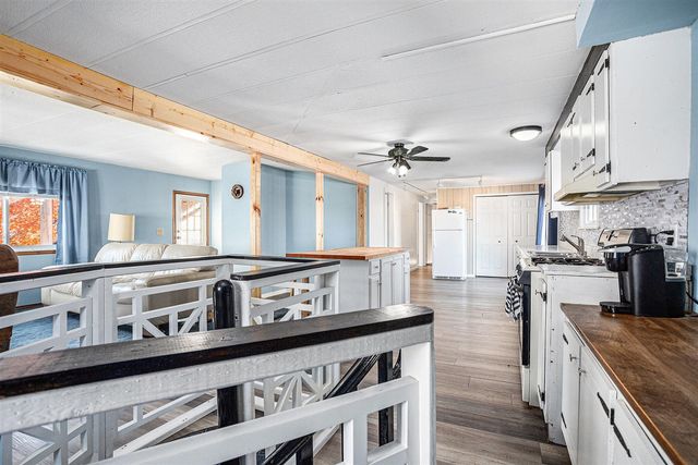 69617 Eisenhower Rd Road, Sturgis, MI 49091